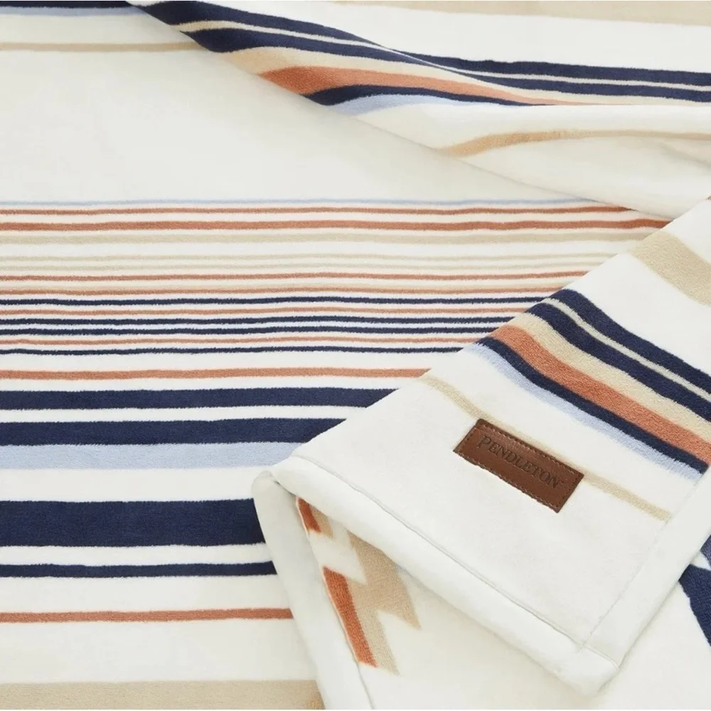 Pendleton Geometric and Striped Blanket - Blue, Cream, and Tan Size 50in x 70in - Picture 7 of 8